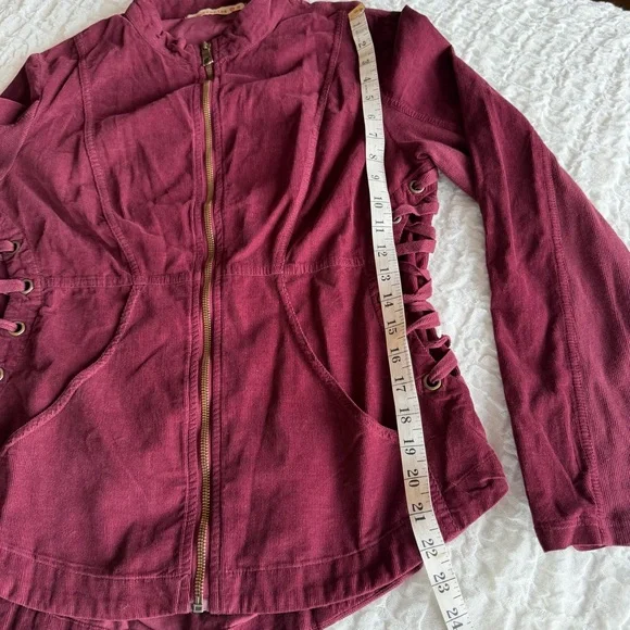 XCVI Wearables Larisa Corduroy Jacket Medium Burgundy Wine Zip Front Coat